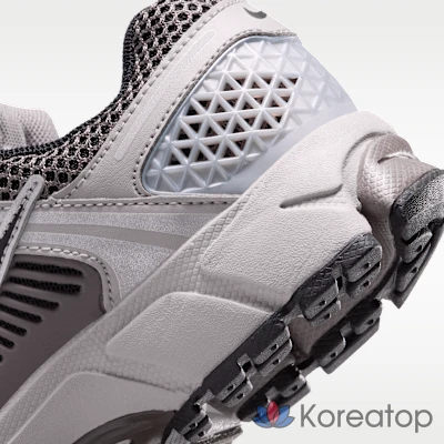Кроссовки мужские Nike Zoom Vomero 5 SE SP, фото 8