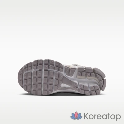 Кроссовки мужские Nike Zoom Vomero 5 SE SP, фото 2