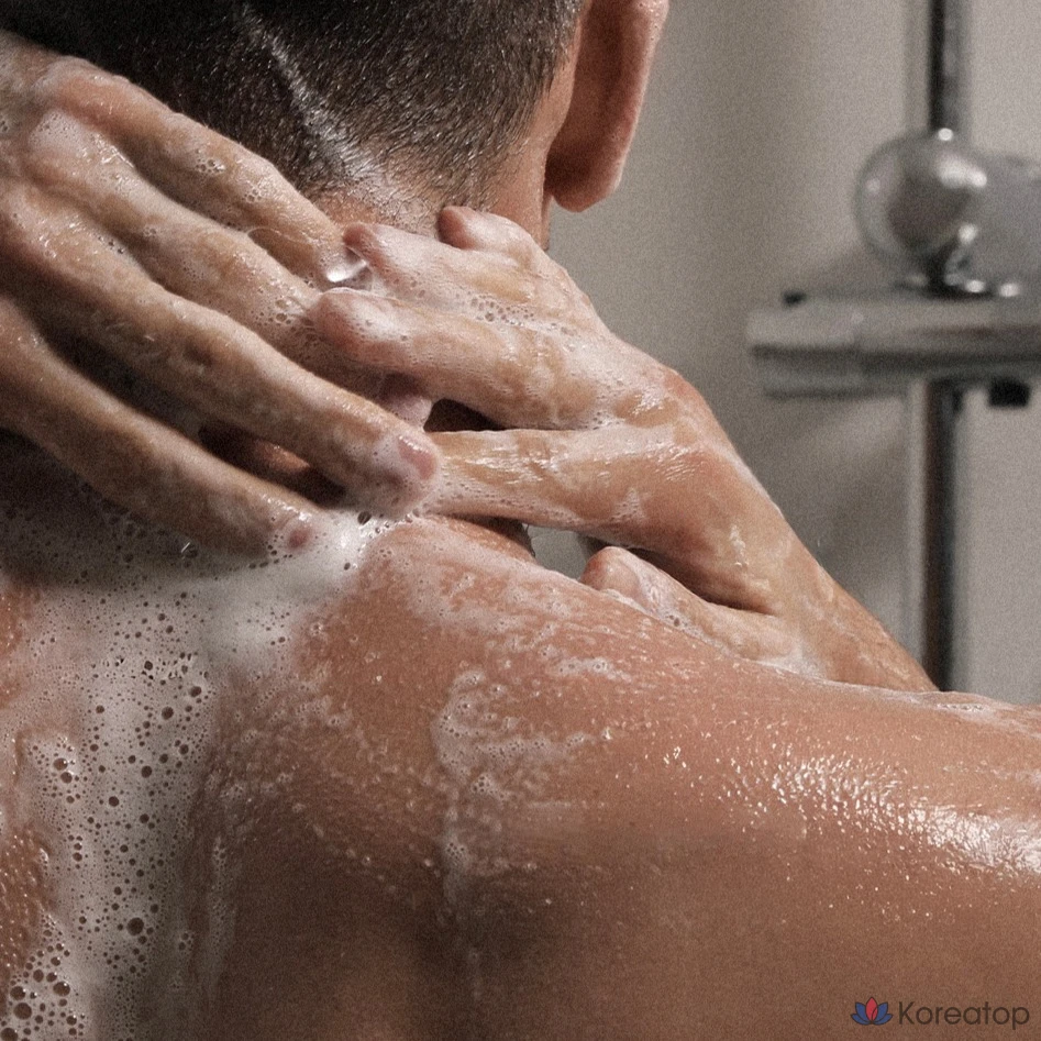Гель для душа AVCA Sports All-in-one Perfumed Body Wash Woody Pheromone, 1 л, 1 шт.