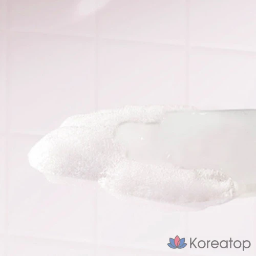 Гель для интимной гигиены Illiyoon Probiotics Skin Barrier Gentle Cleanser, 250 мл, 1 шт.