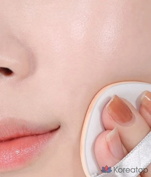 Компактная пудра Luna Moisture Glow Pact Clear, оттенок 17 Ivory, 12.5 г + рефил, 1 шт.