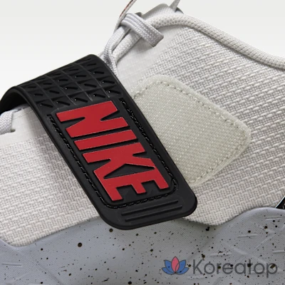 Кроссовки баскетбольные детские Nike Team Hustle D 12 SE