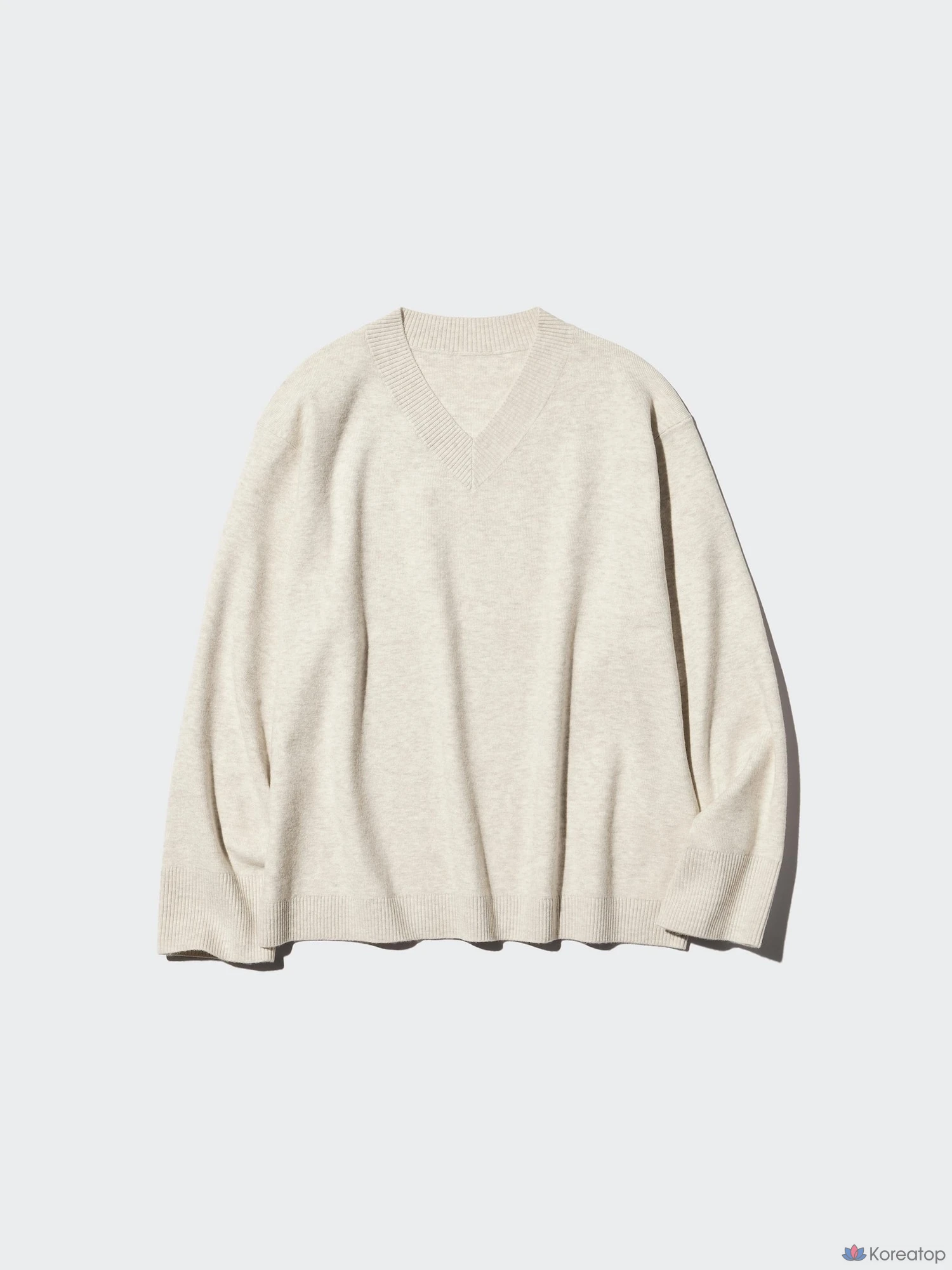 Свитер Uniqlo Washable Knit V-Neck Sweater (Smooth)