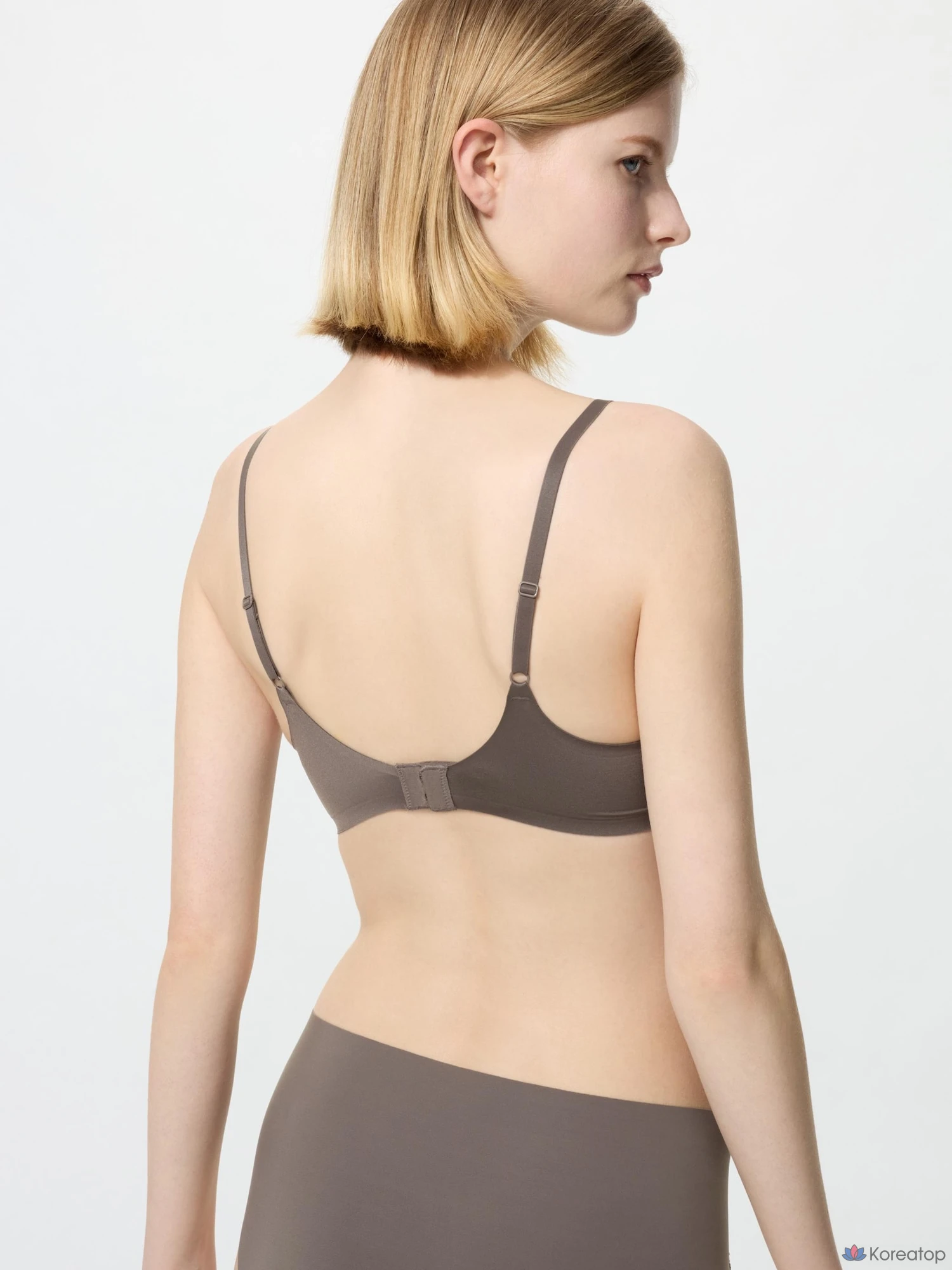 Бюстгальтер без косточек Uniqlo Wireless Bra 3D Hold