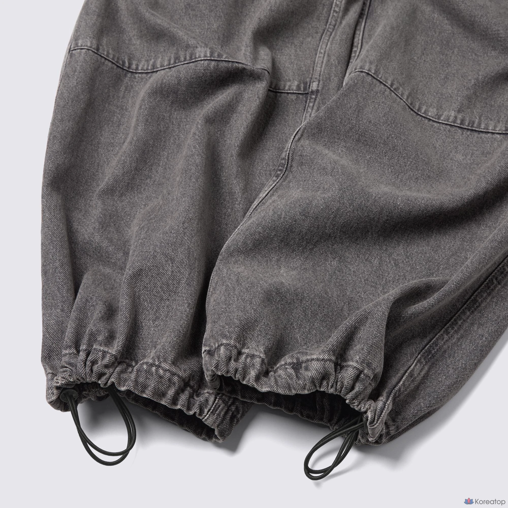 Джинсы-карго широкие Uniqlo Denim Wide Cargo Pants
