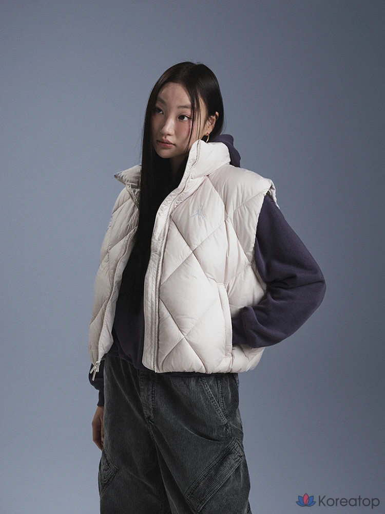 Жилет утепленный женский Jordan Brooklyn Therma-FIT Quilted Padded Vest