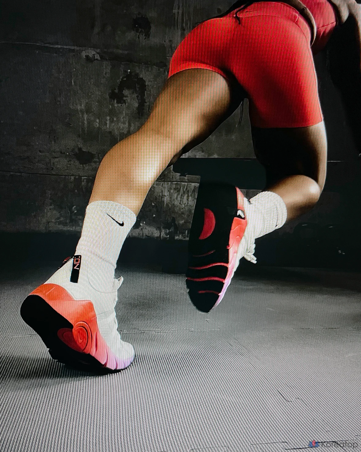 Кроссовки женские Nike Free Metcon 7 SE