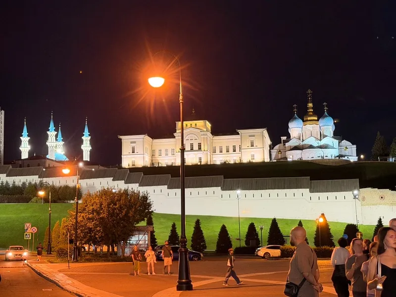 Лебедева