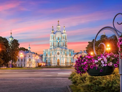 Огни вечернего Петербурга