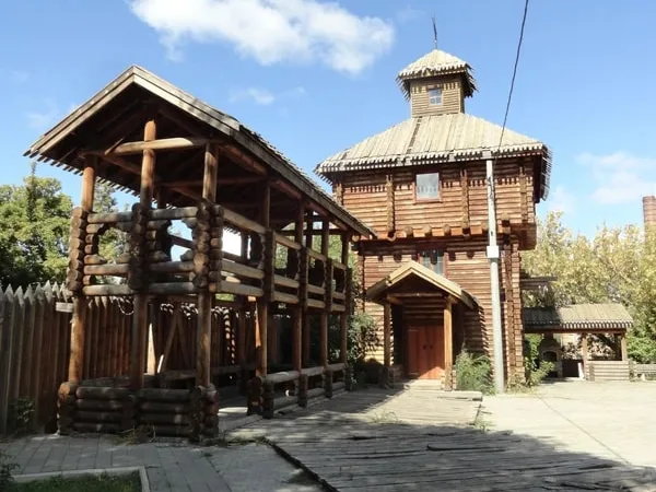 Индивидуальная экскурсия от крепости до Царёва кургана: вся Самара за 4 часа