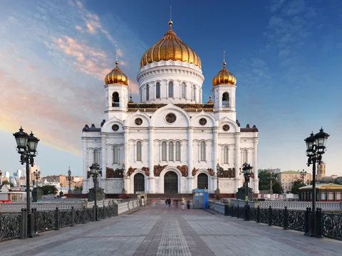 Семь великанов на семи священных холмах Москвы
