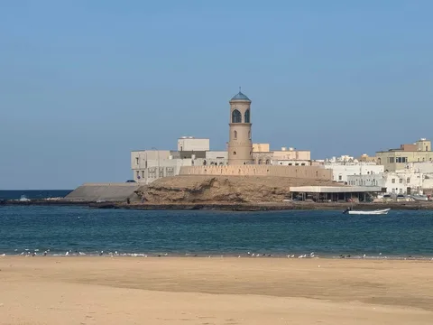 Из Маската в живописный Сур: деревянные корабли и панорамы Вади Дайка