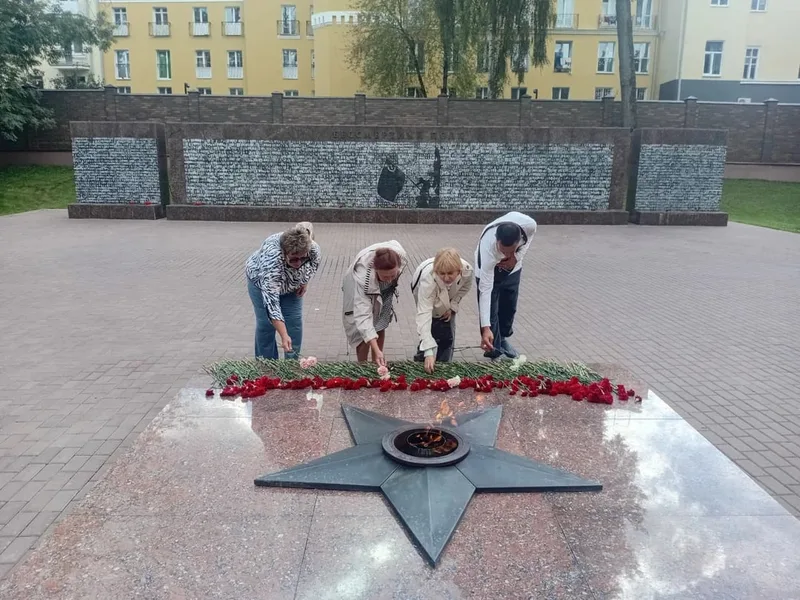 Денис