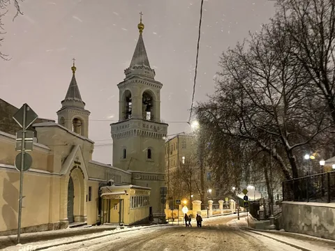 Ивановская горка — один из самых атмосферных районов Москвы