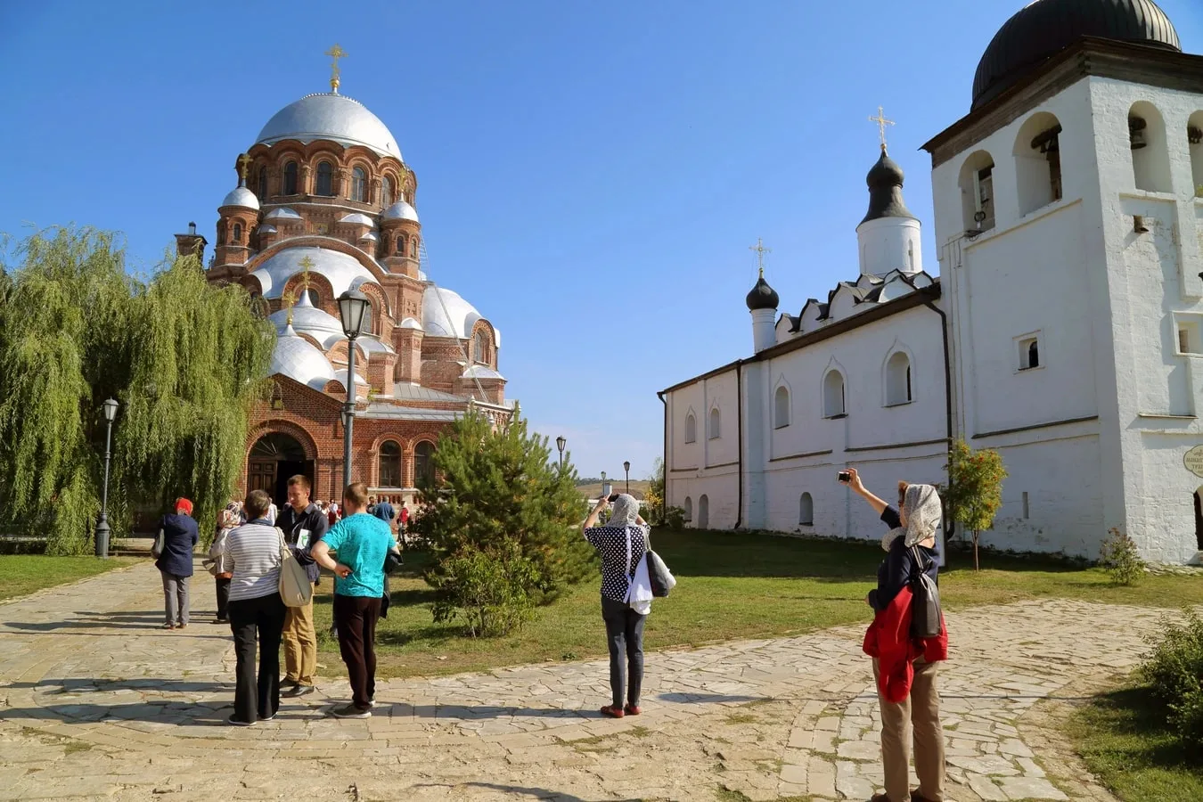 Остров-град Свияжск и Храм всех религий (групповая автобусная экскурсия)