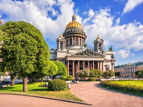 Автобусная обзорная экскурсия по Санкт-Петербургу с посещением Исаакиевского собора
