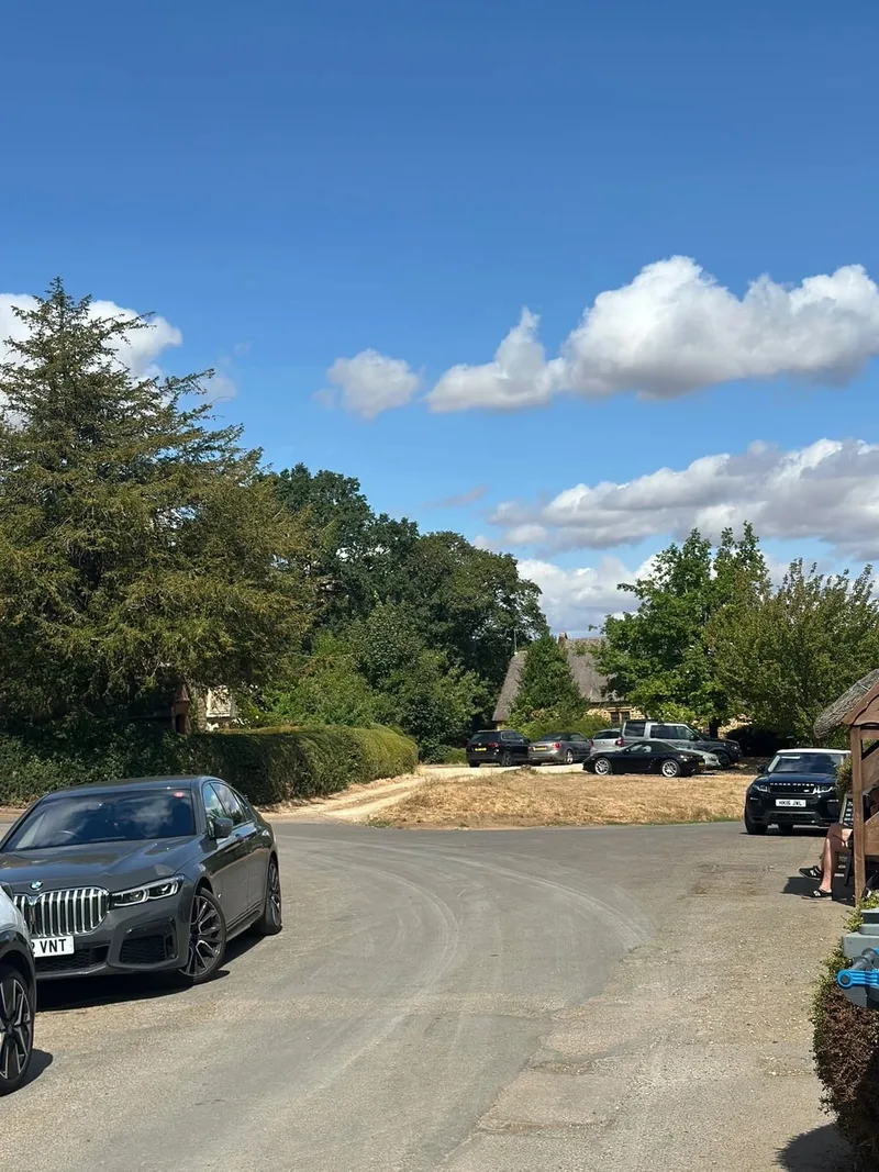 Полина