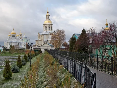 Из Нижнего Новгорода — в Арзамас и Дивеево