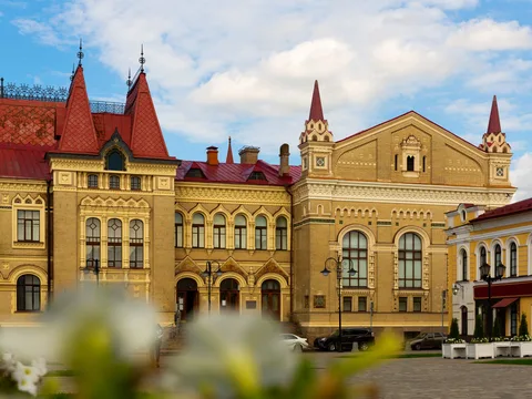 Рыбинск — край хлеба, хмеля и бурлаков