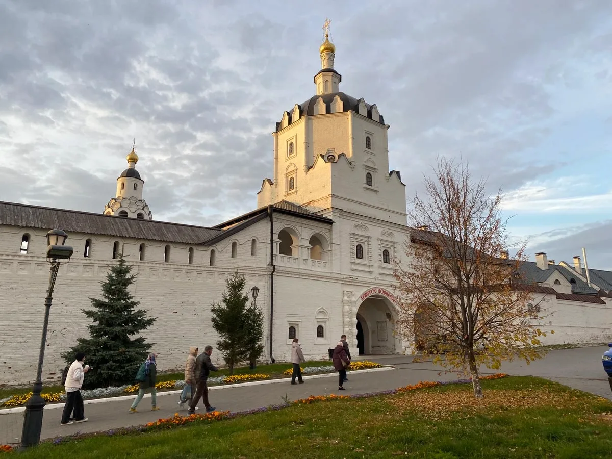 Татарская этнодеревня и русский Свияжск (на вашем автомобиле)