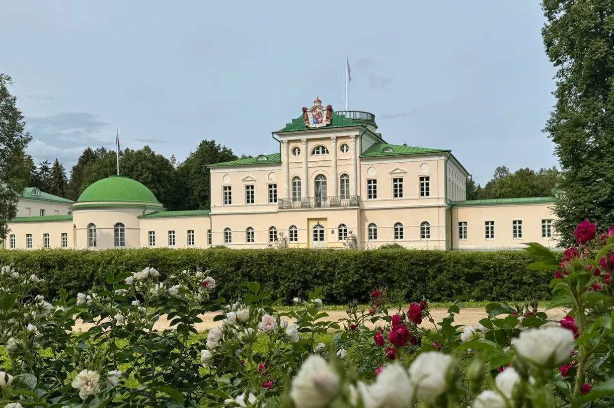 Роскошь усадьбы князей Куракиных — Иосифо-Волоцкий монастырь