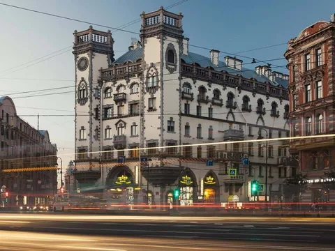 Прогулка по царству Петроградской стороны