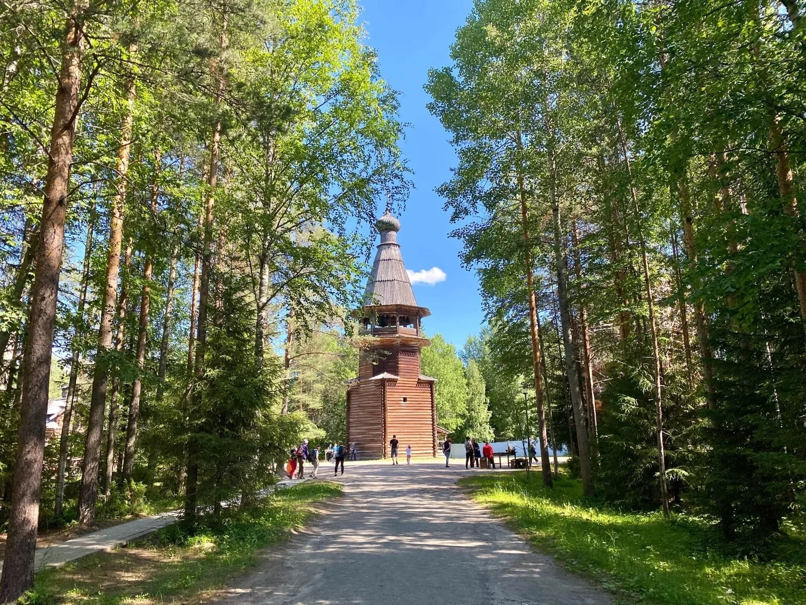Знакомство с городом: Архангельск — Малые Корелы. Групповая программа