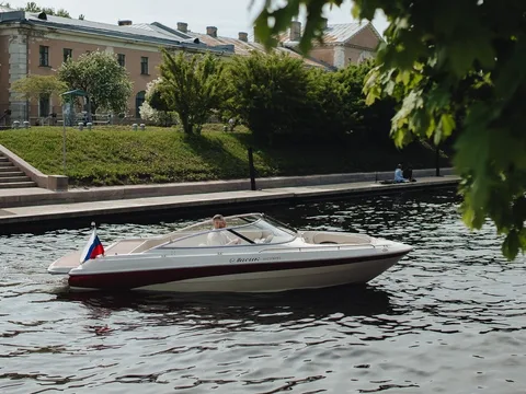 Прогулка по каналам Санкт-Петербурга + полуденный выстрел из Петропавловской крепости