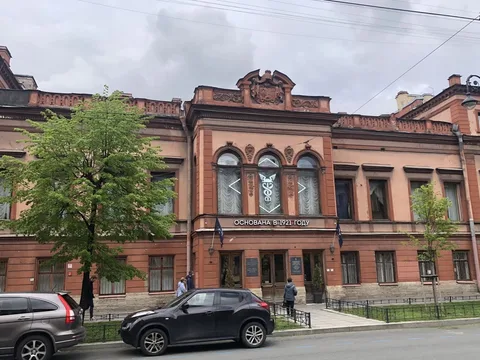 Особняк Барятинских: эклектика и барокко