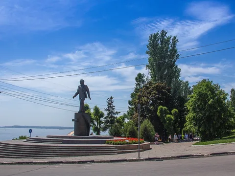 Саратов: по местам первого космонавта