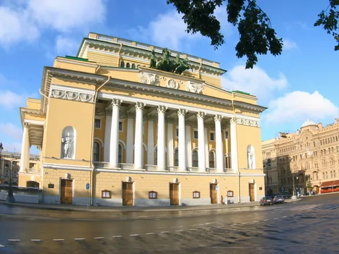 О русском балете: «Весь этот мир — балет, балет!»