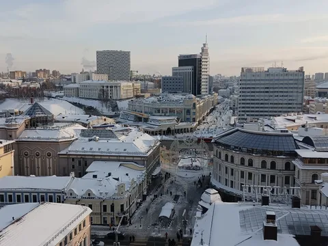 По главной улице Казани