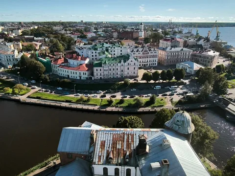 Королевский замок Выборга и его Прекрасная Дама