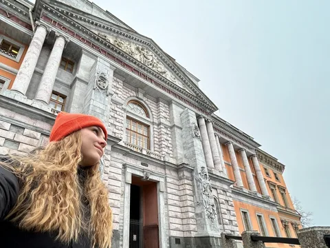 Вдоль Петропавловской крепости — к Казанскому собору