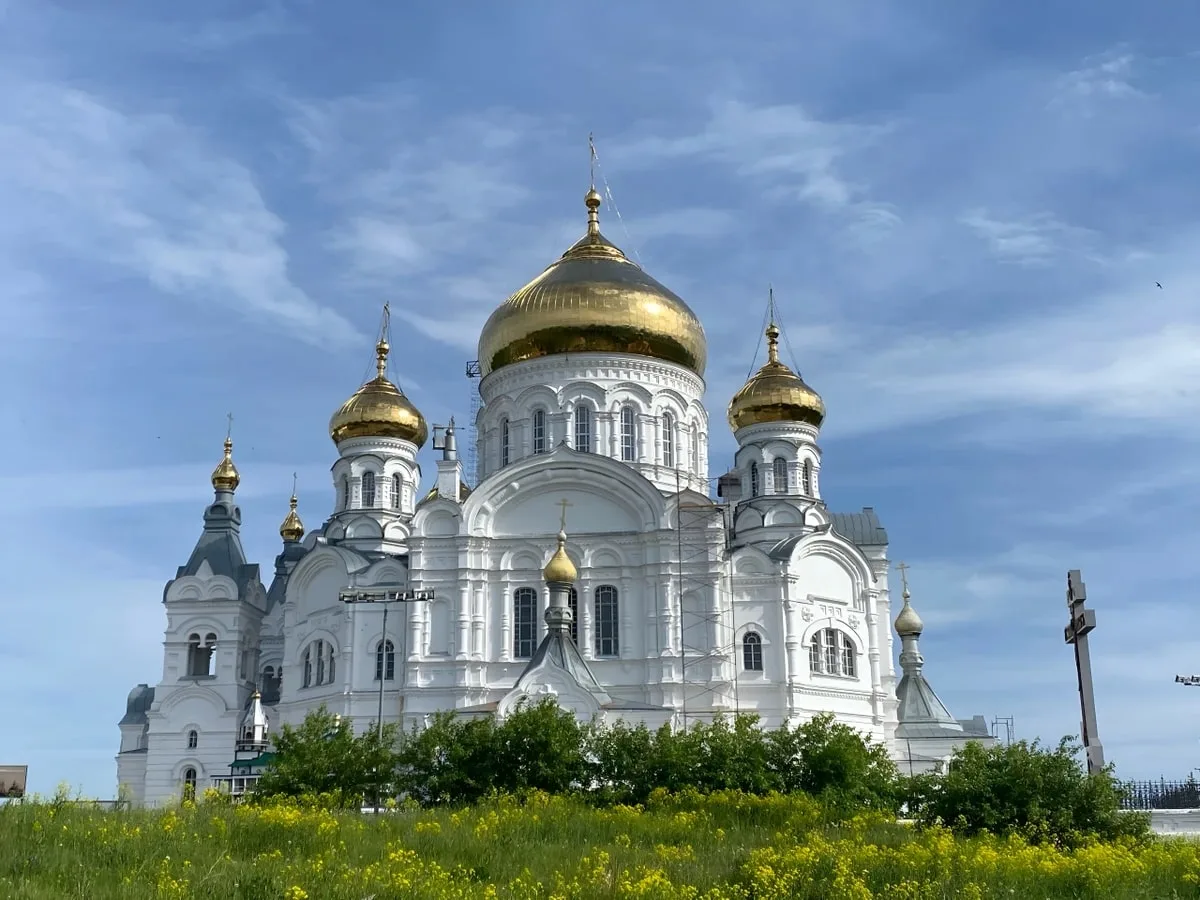 Белогорский монастырь и Кунгур купеческий