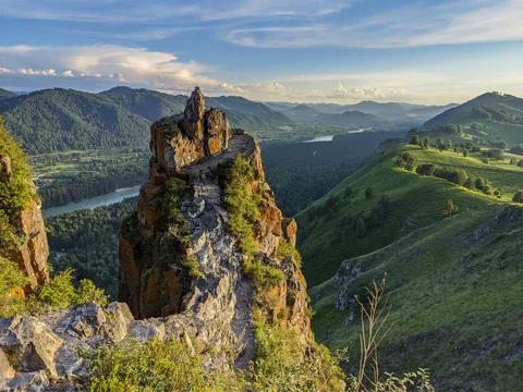 Конная экскурсия на гору Чёртов палец
