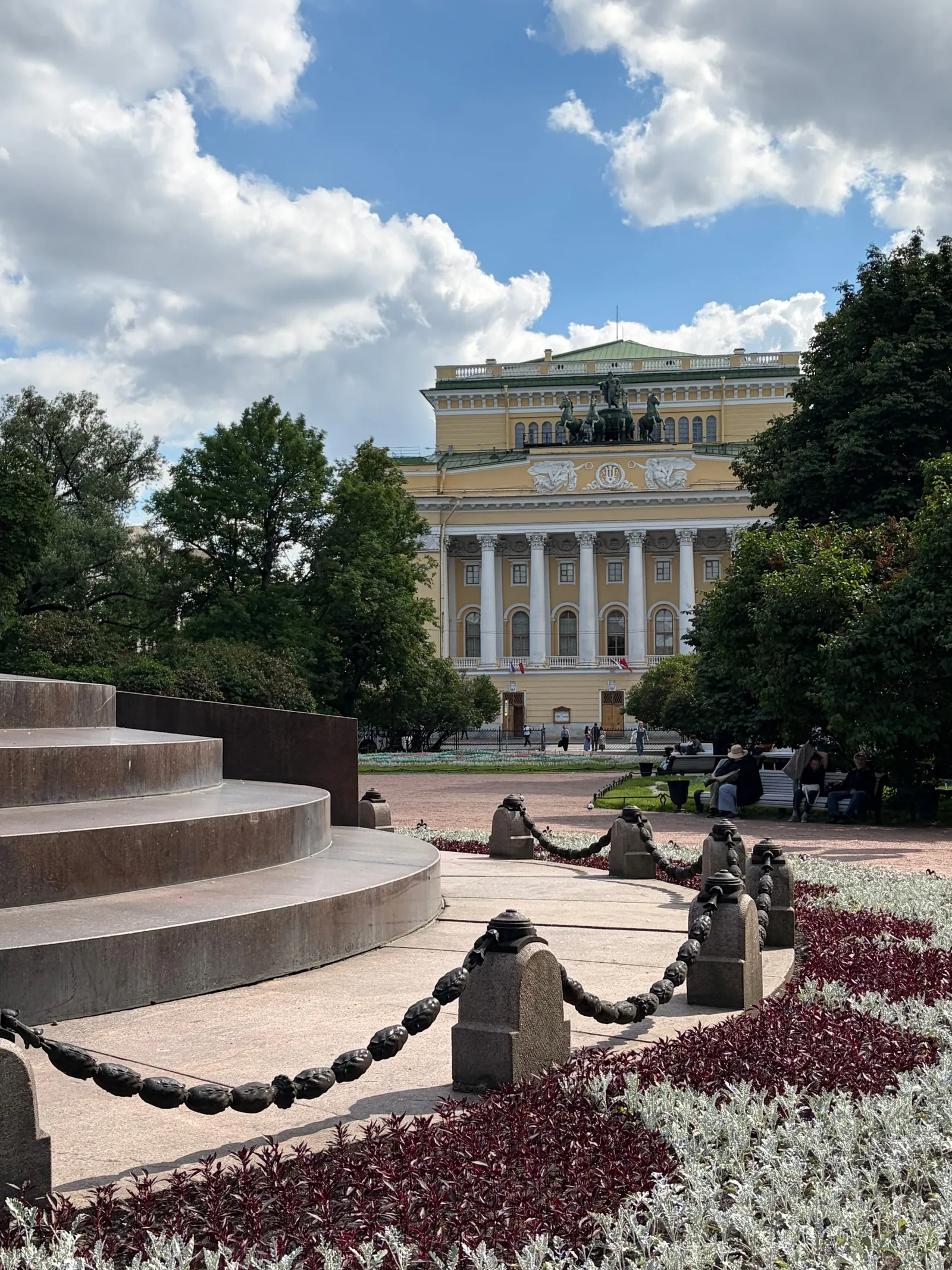 Театральный Петербург