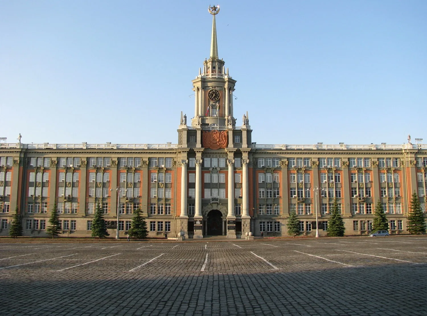 Пешеходная экскурсия по Екатеринбургу