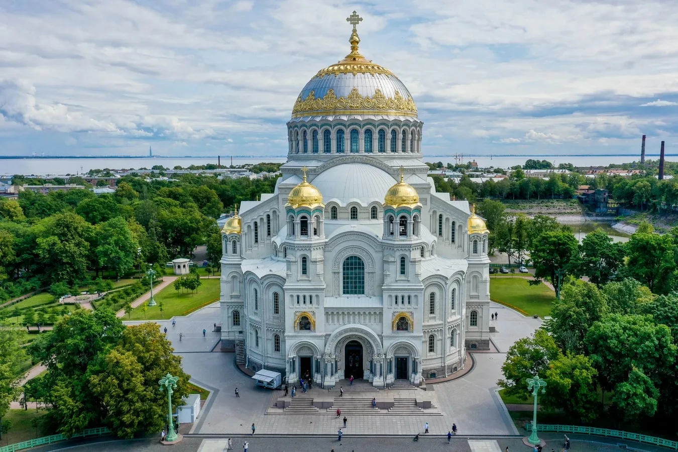 Из Петербурга в Кронштадт на авто!