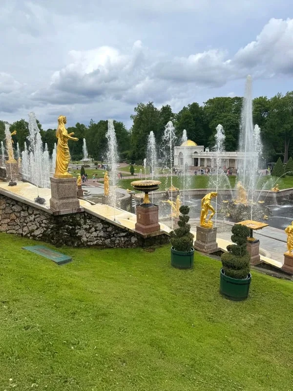 Из Нижнего парка Петергофа в Кронштадт на метеоре