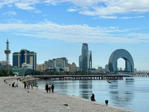 Трансфер из аэропорта + обзорная экскурсия по Баку