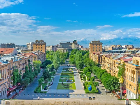 Ереван — город, похожий на солнце