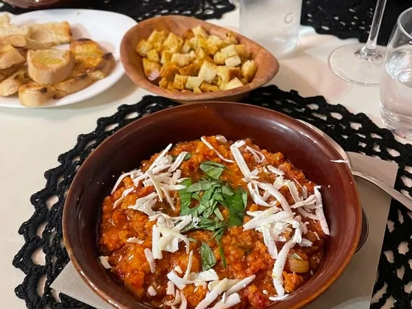 Традиционная кухня Умбрии + посещение блошиного рынка