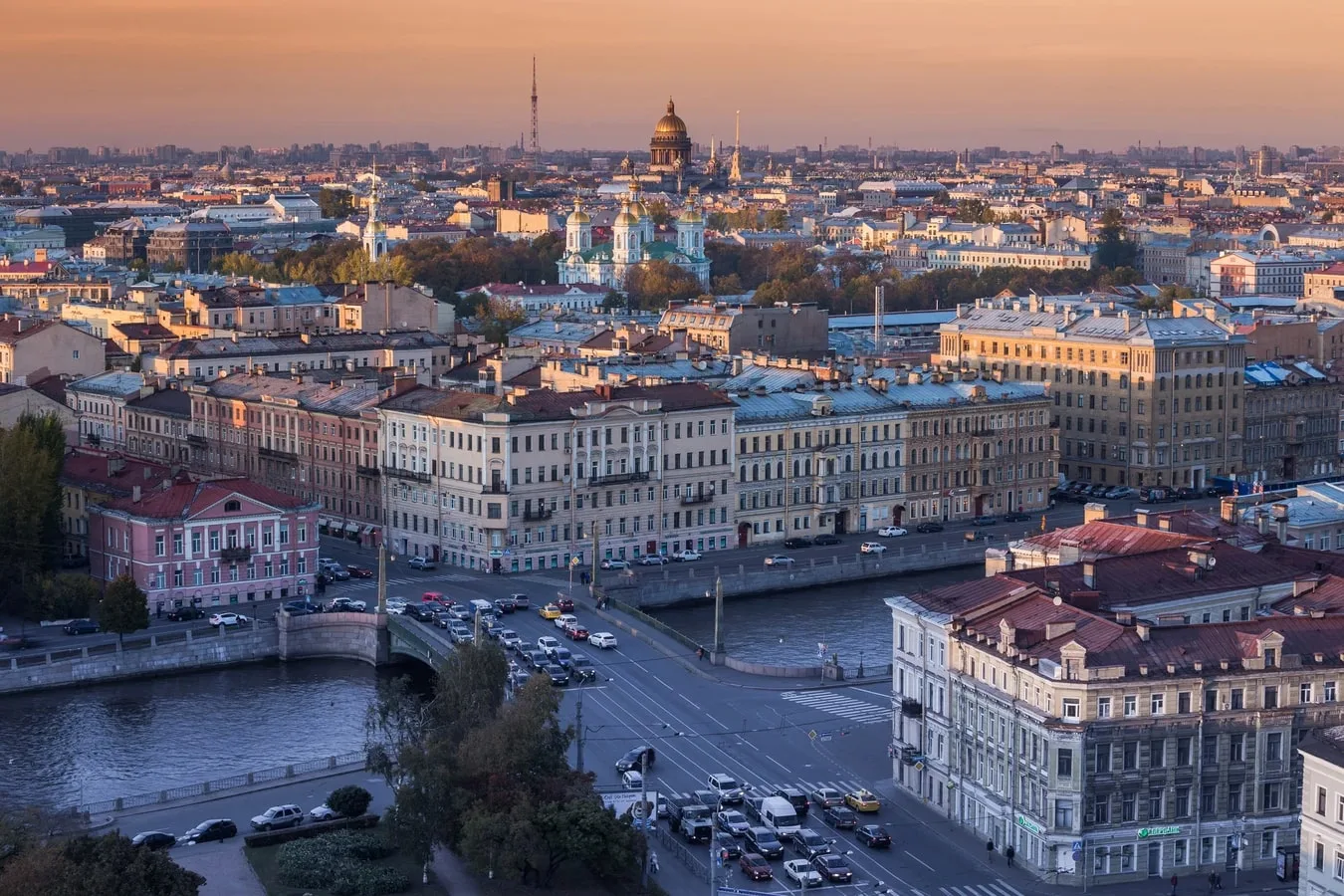 Добро пожаловать в Петербург!