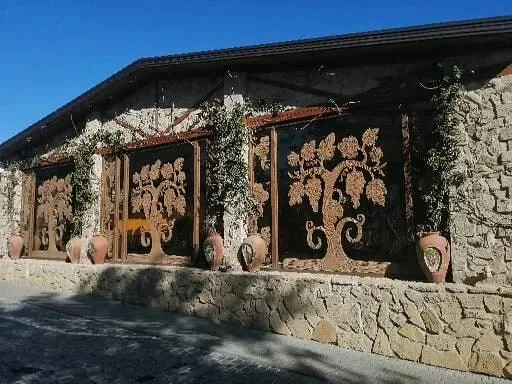 Элеонора