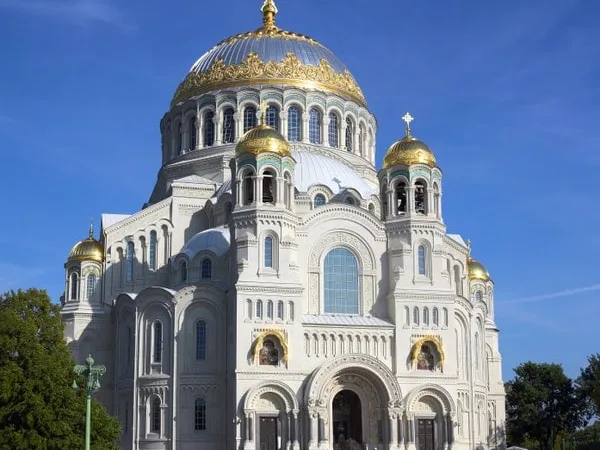 Русская цитадель на Балтике: из Петербурга в Кронштадт