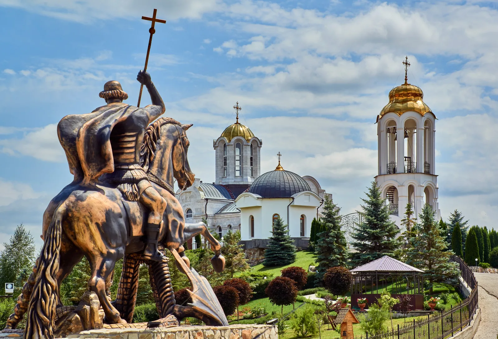 Тайные места и красоты городов — Горы, водопады и кухня Кавказа