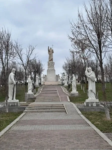 Анна