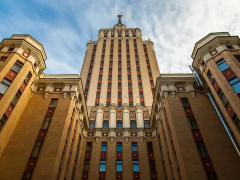 Экскурсия в сталинскую высотку. Гостиница Ленинградская