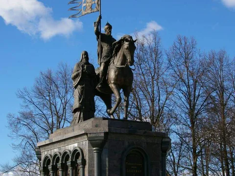 Владимирский кремль с посещением Успенского и Дмитриевского соборов